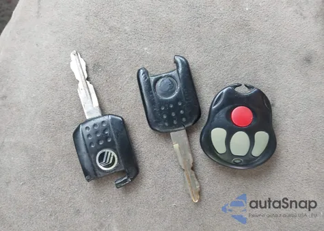 2005 Mercury Grand Marquis Gs from USA, damaged, VIN 2MEFM74W55X671628